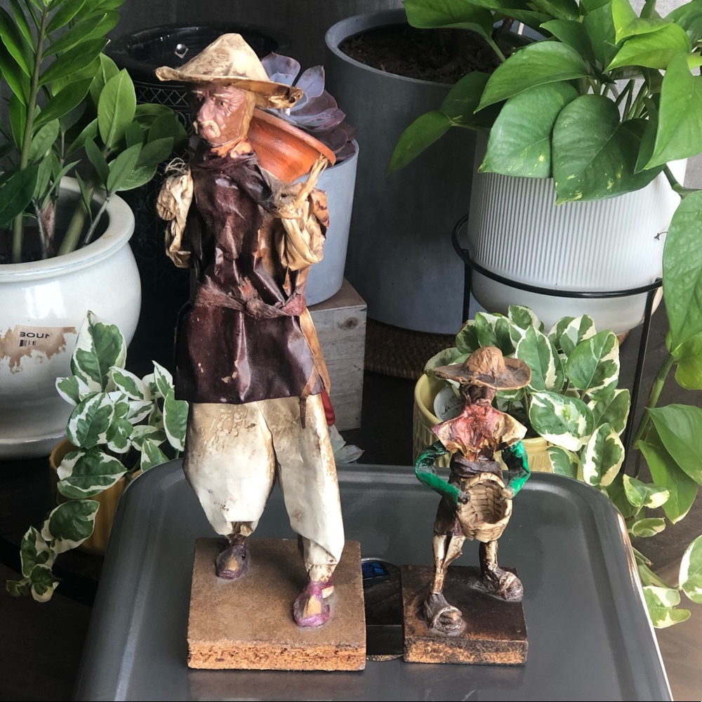 Paper Mache Figurines (Pair)